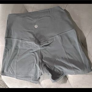 Size 6 Lululemon align grey shorts. Worn only a few times.
